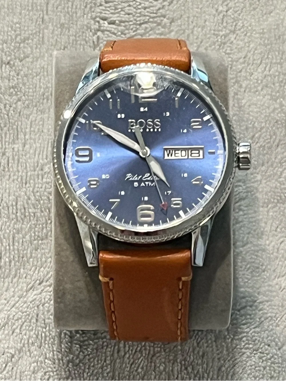 Hugo Boss Men's Blue Dial Brown Leather Strap Pilot Edition Watch